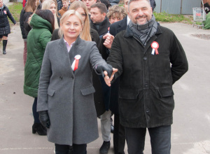 Polonez łączy