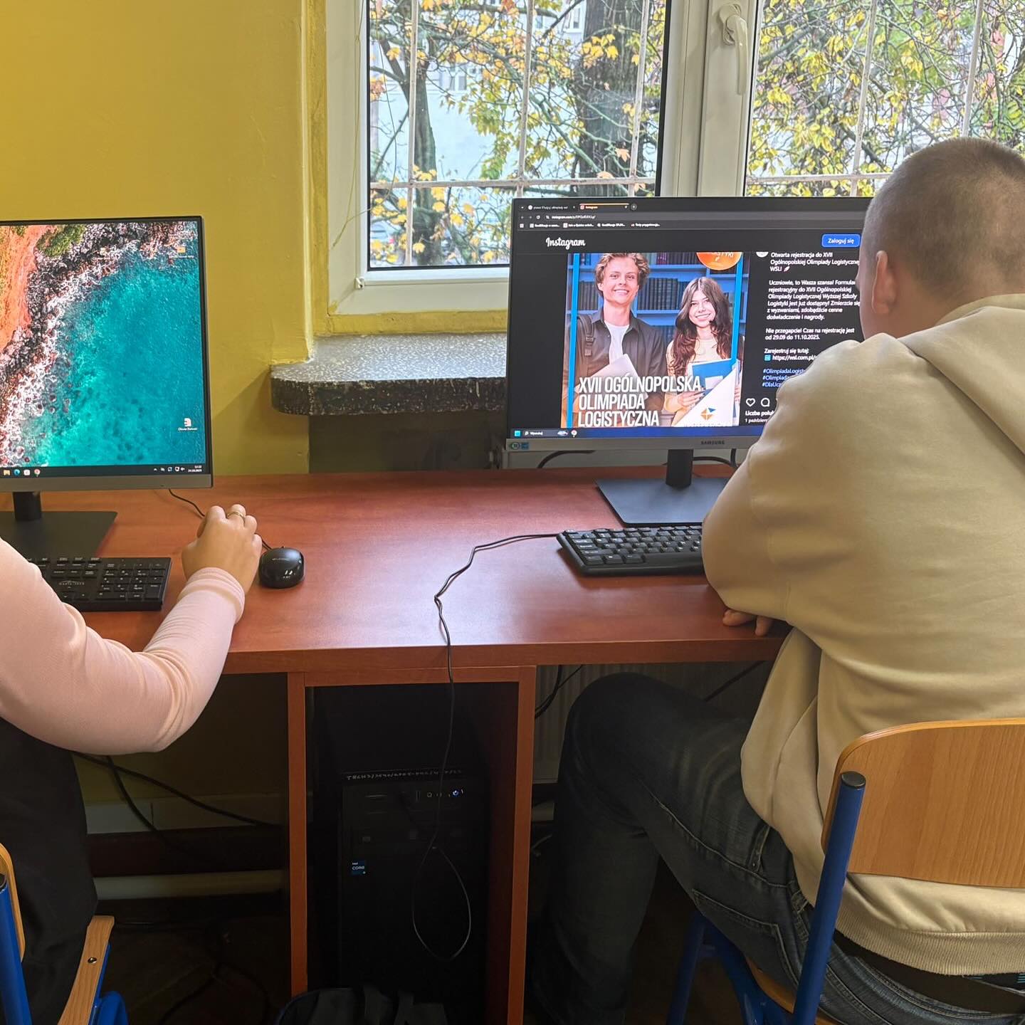 Uczniowie podczas etapu szkolbnego olimpiady logistycznej