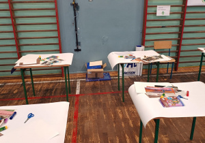 Stanowiska z zadaniem dla uczestników