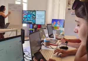 Smartfon to także świetne narzędzie do przygotowania lekcji